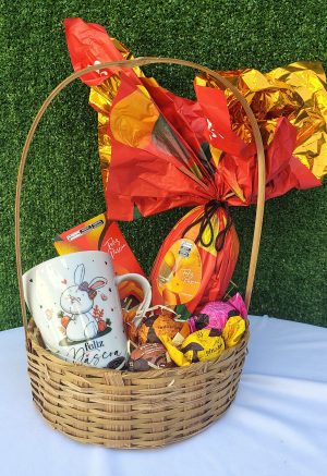 cesta cacau show com caneca e ovo